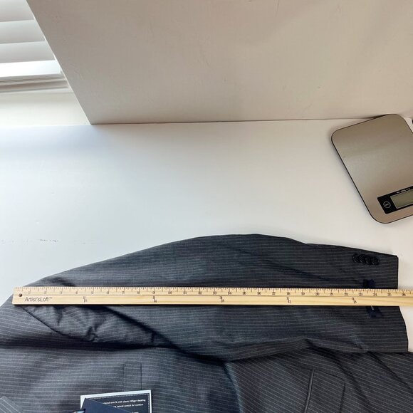 NEW Tommy Hilfiger Gray Pin Striped Blazer Jacket Sport Coat Worsted Wool Size R - Picture 9 of 9